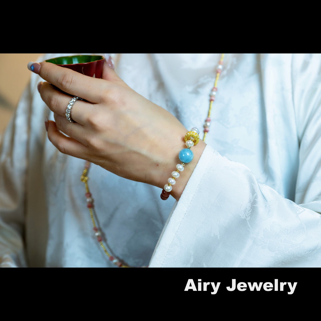 Strawberry Crystal Pearl Bracelet