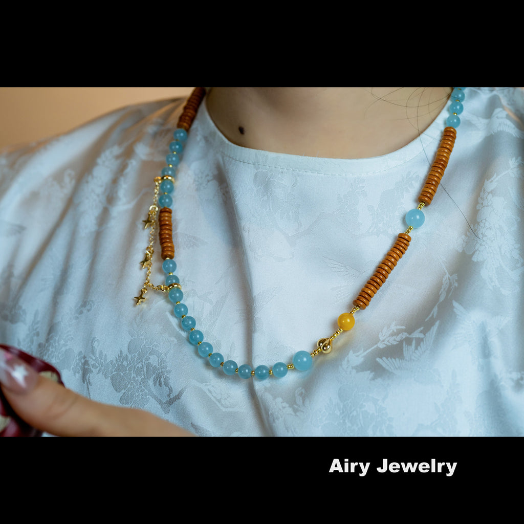 Natural Blue Chalcedony Fashion Necklace