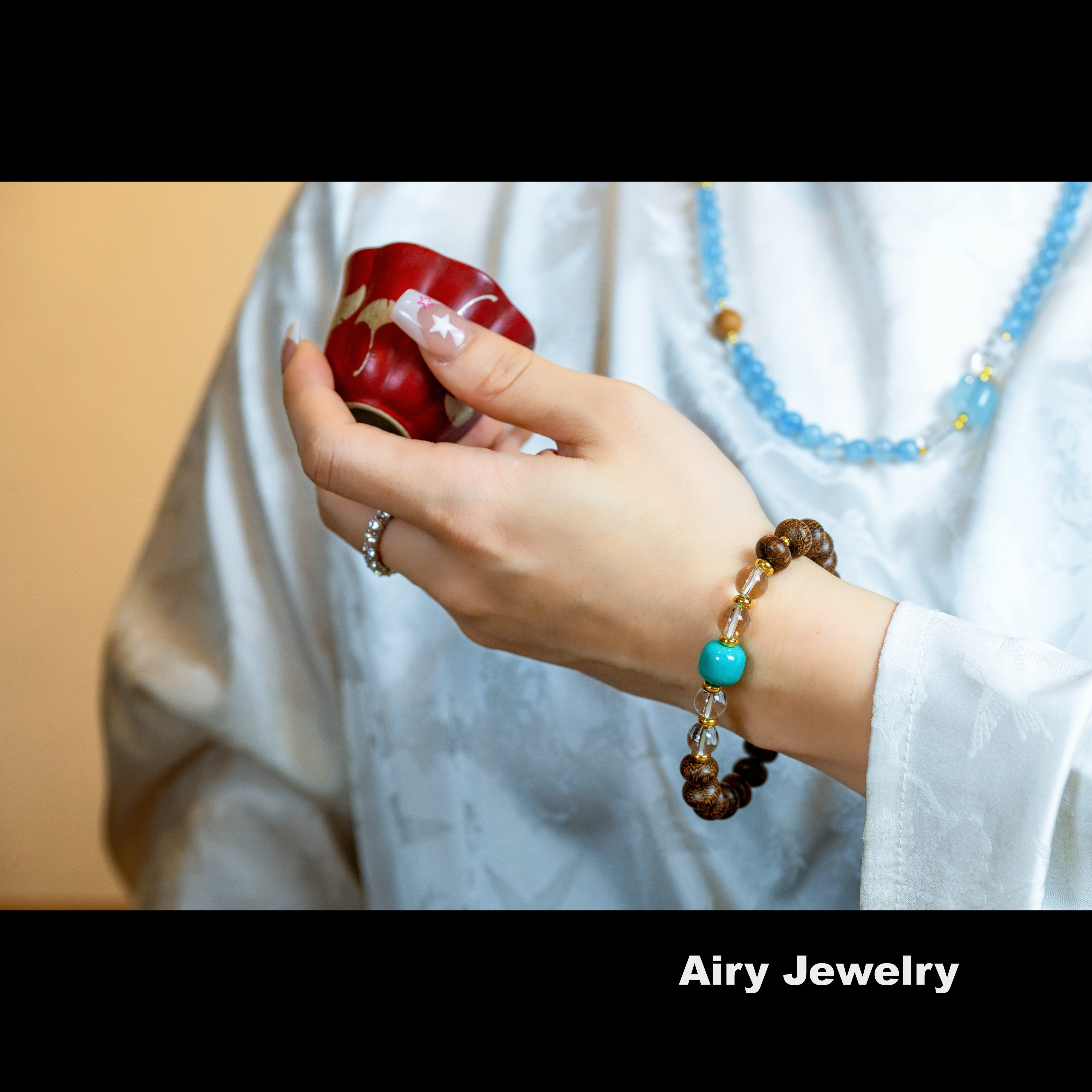 Natural chicken wing wood white crystal bracele
