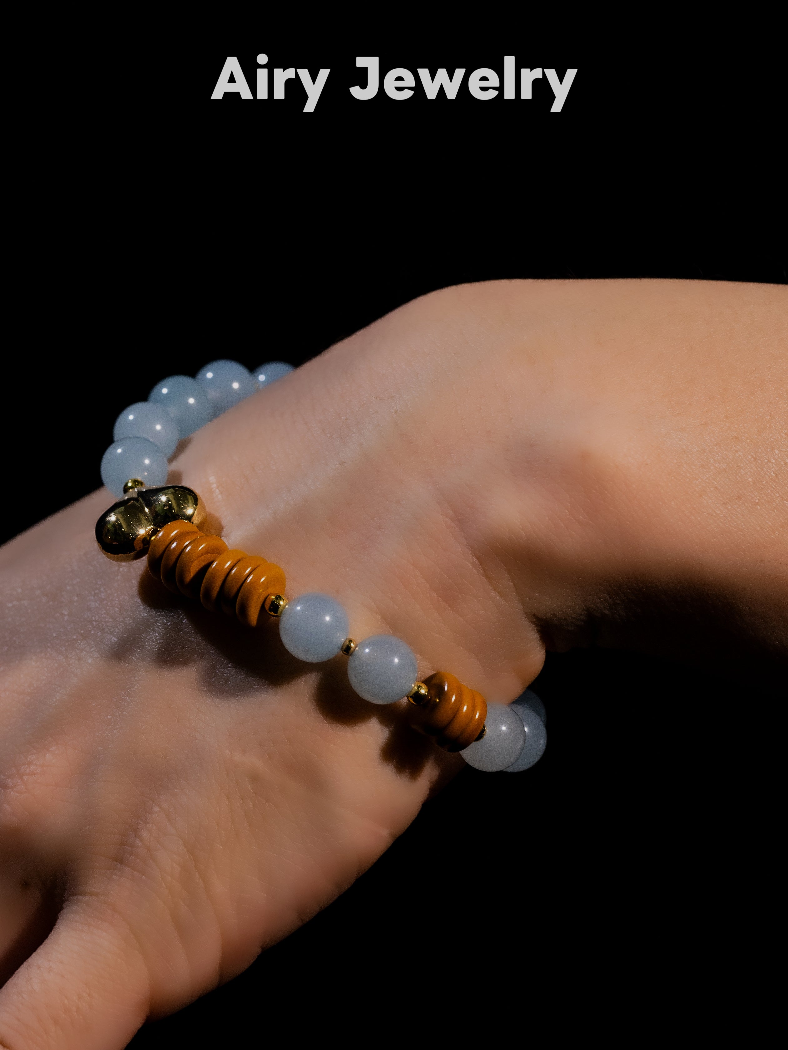 Natural Blue Chalcedony Fashion Bracelet