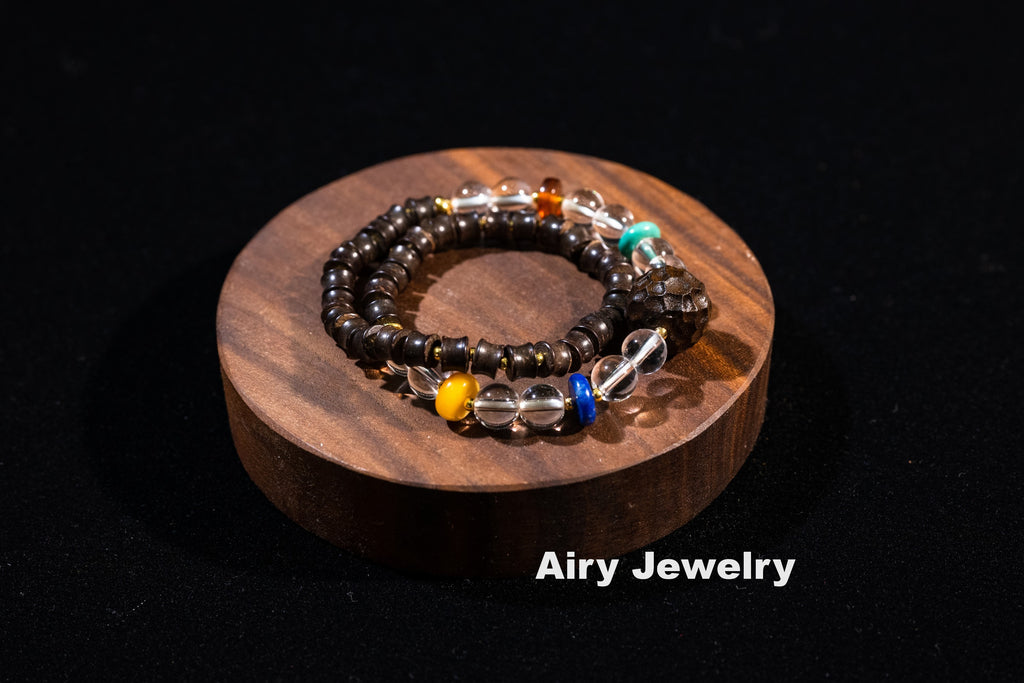 Crystal amber wooden bracelet